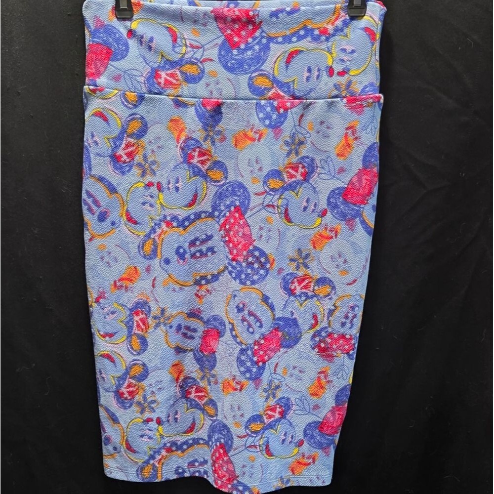 LuLaRoe Cassie Pencil Skirt Medium Disney Mickey Mouse Print Disneycore blue red